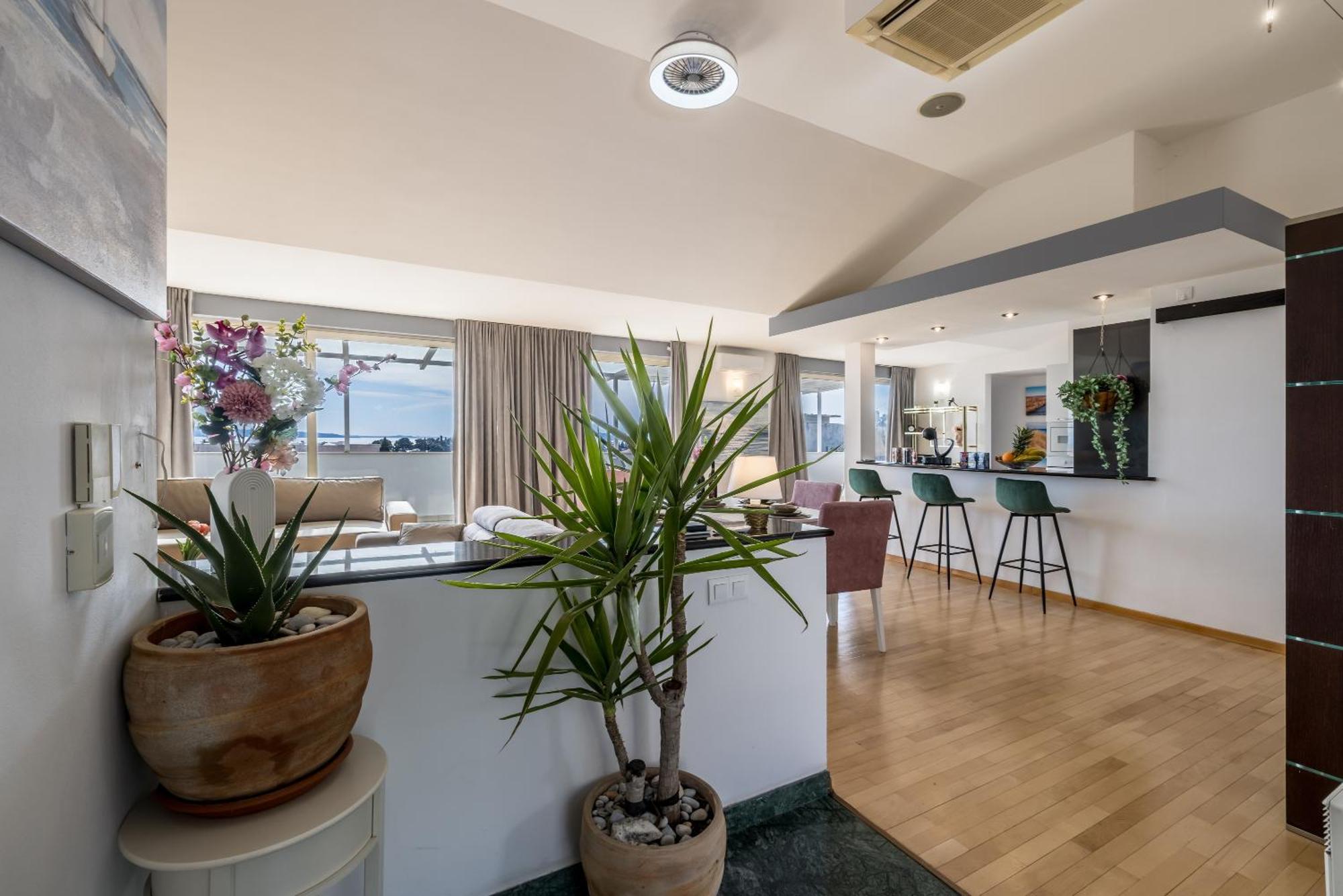 Urban Utopia Penthouse With Private Parking Σπλιτ Εξωτερικό φωτογραφία