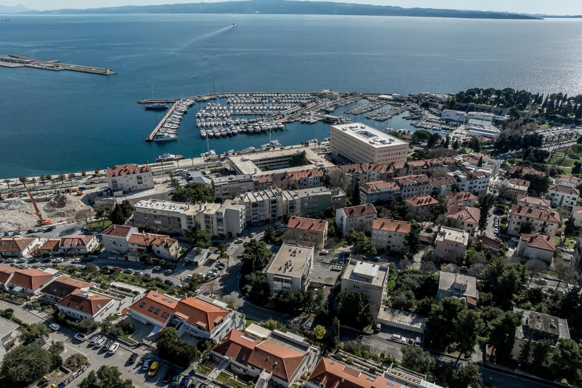 Urban Utopia Penthouse With Private Parking Σπλιτ Εξωτερικό φωτογραφία